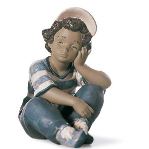 Niño pensativo